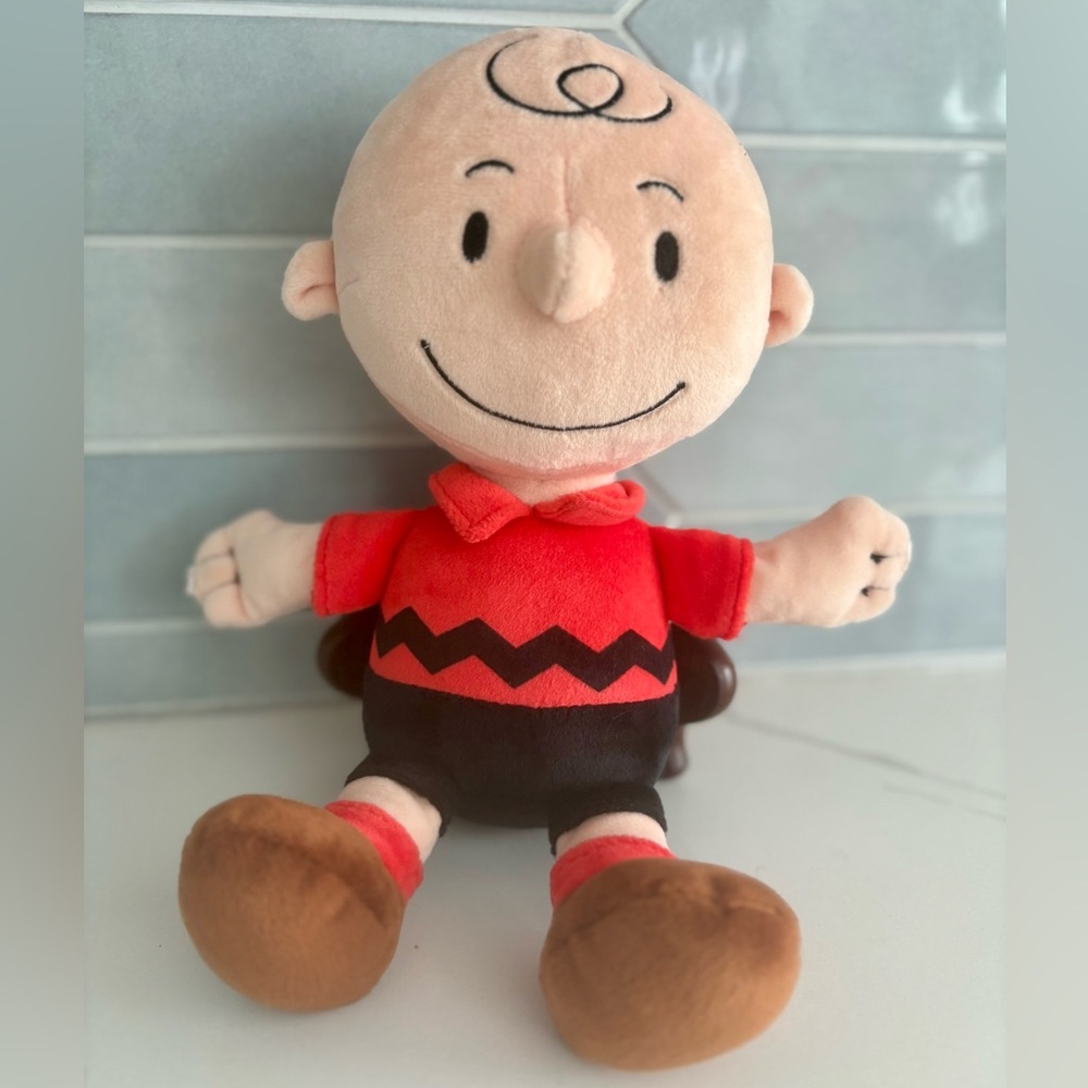 HALLMARK Peanuts Stuffed Plush Charlie Brown 13"